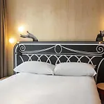 Hotel Ibis Styles Stare 3*