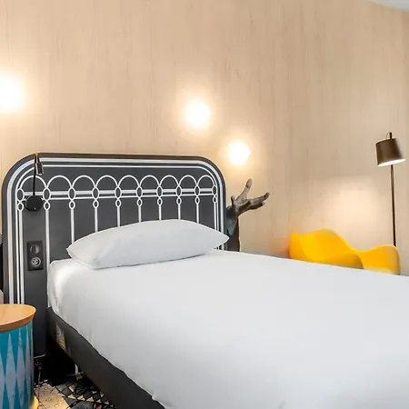 酒店 Ibis Styles Stare 什切青