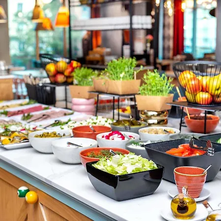 酒店 Ibis Styles Stare 什切青