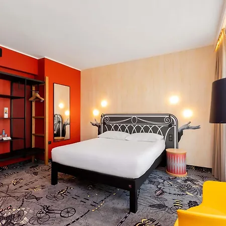 Ibis Styles Stare Otel 3*