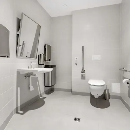 Hotel Ibis Styles Stare 3*